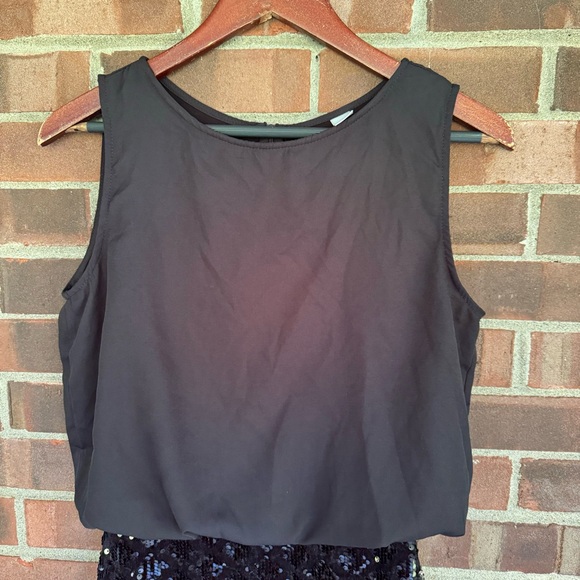 Black Sequined Short Sleeve Party Dress Women’s Size Small Regular NWOT - Picture 2 of 8